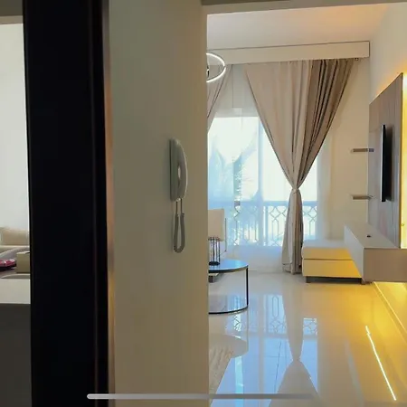 Cozy, One Bedroom Apartment Ocean View Ra’s al-Chaima Exterior foto